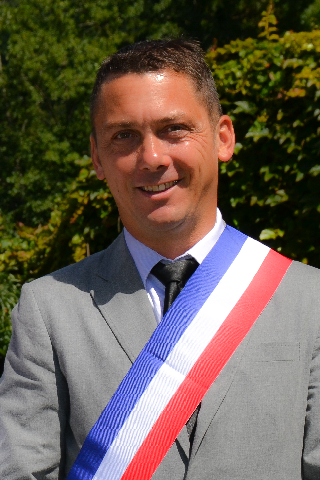 Qui est le maire de genté